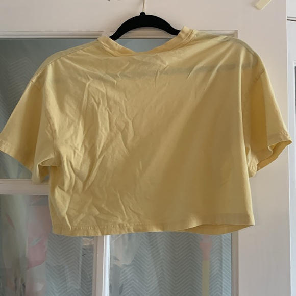 Yellow crop tee - Picture 4 of 4